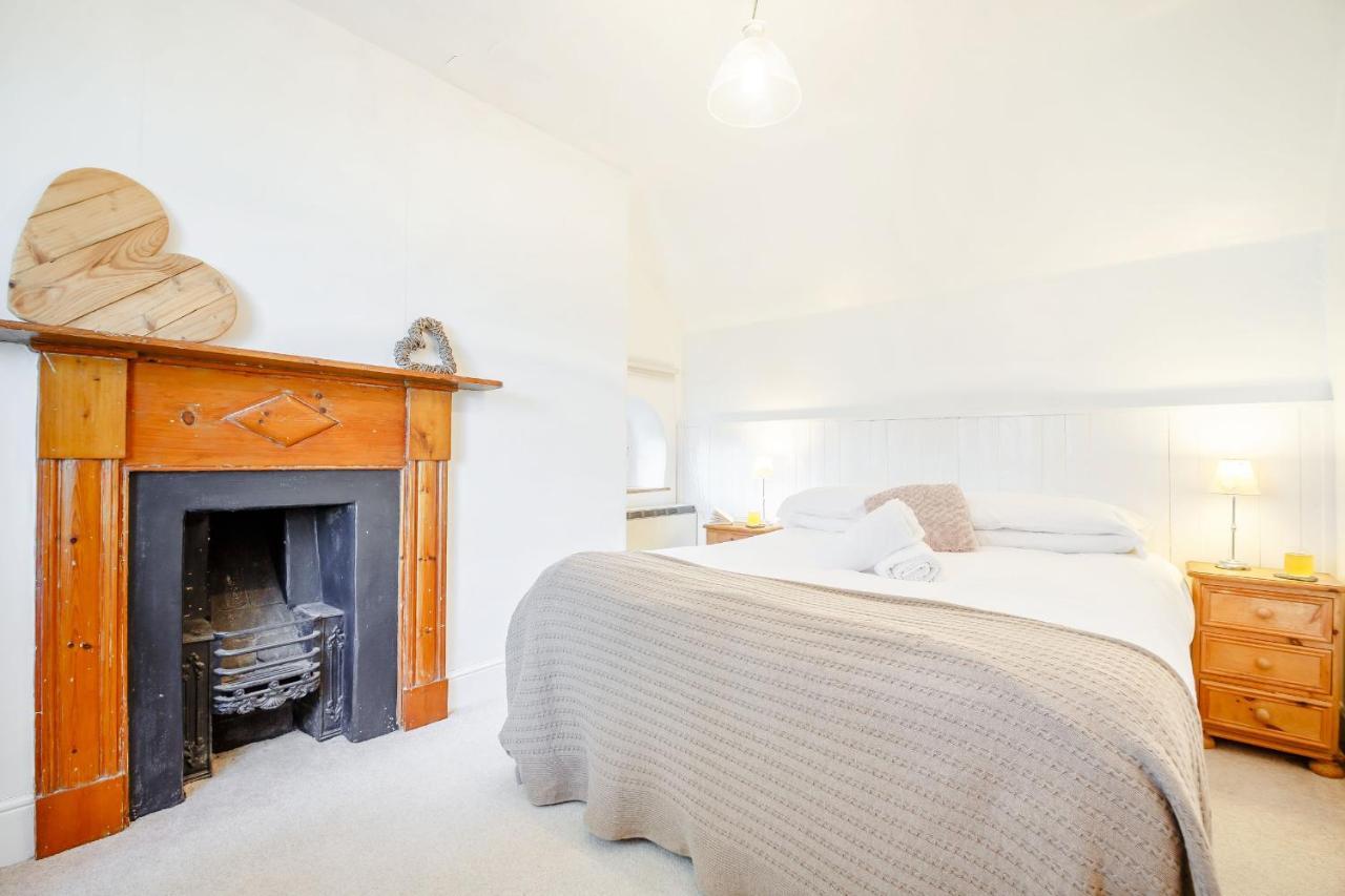 Braich-Y-Celyn Lodge Aberdyfi Buitenkant foto